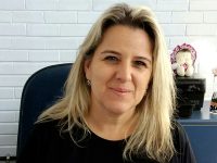 Luciana da Costa SiqueiraSegunda Diretora Secretária